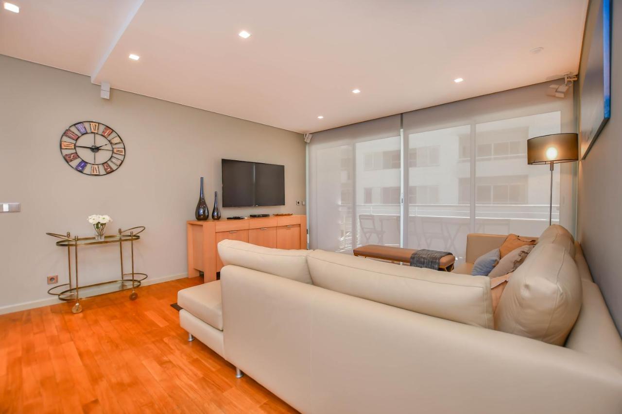 Apartamento Costa Do Sol フンシャル エクステリア 写真