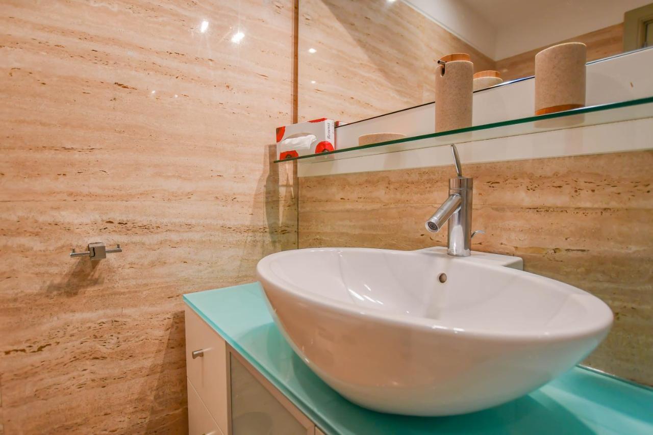 Apartamento Costa Do Sol フンシャル エクステリア 写真